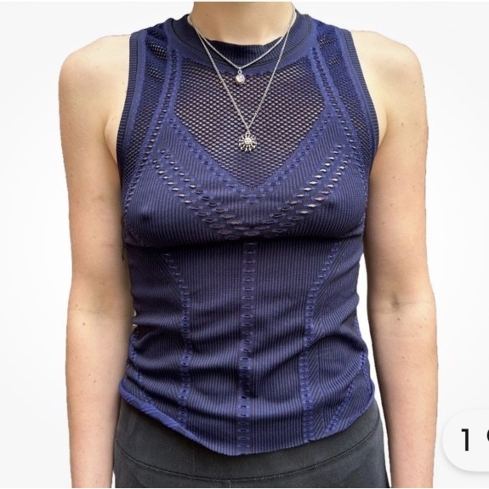 Athleta Womens Blue Oxygen Seamless Tank Top Size Medium